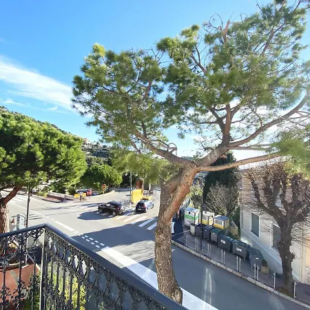 La D'eze Отель 3*