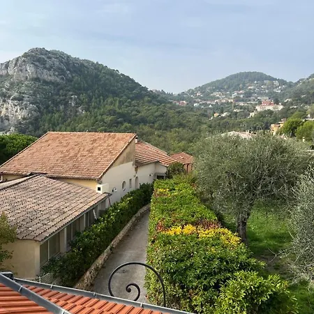 Отель La D'eze 3*